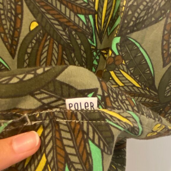 Poler button up shirt - Picture 4 of 4